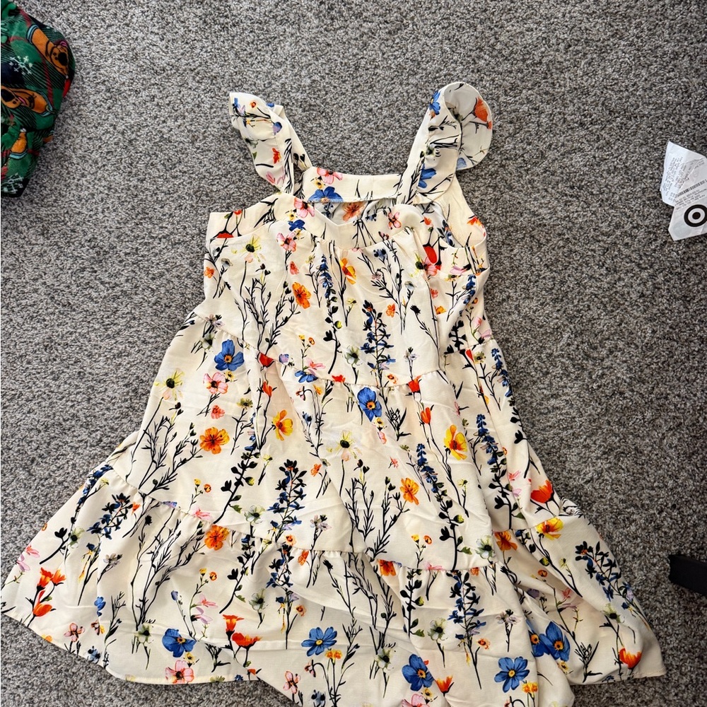 Floral Dress with Ruffle Sleeves